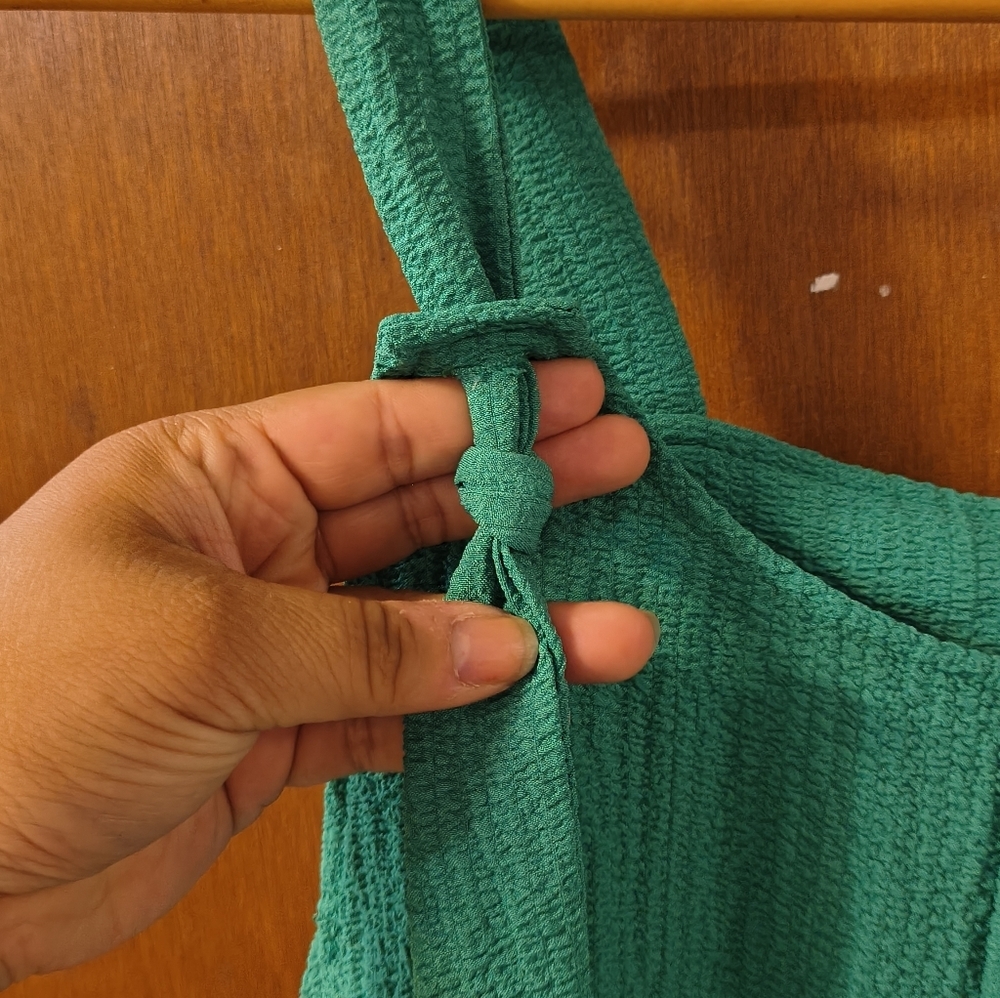 SHEIN Curve Vibrant Green Textured Romper - Picture 4 of 4
